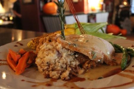 news-Hash-House-Roasted-Turkey-Breast-Dinner-450x300