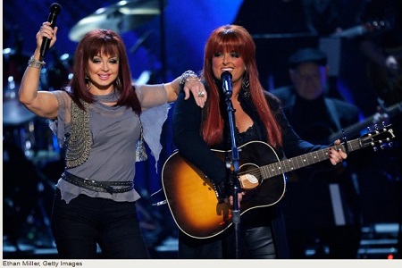 news-The Judds Reminisce About Their First Las Vegas Show