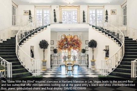 news-Vegas valley is filled with outrageous famous homes