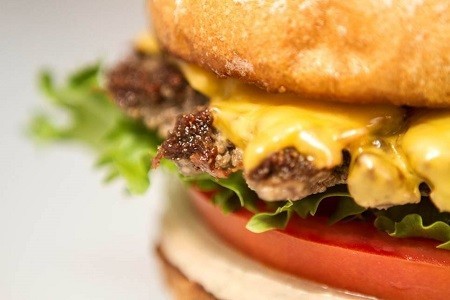 news-Aria-Burger-Lounge-burger-450x300
